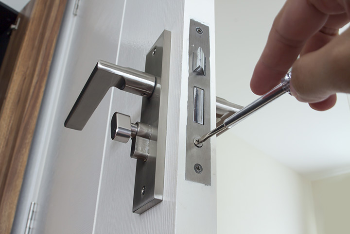 Our local locksmiths are able to repair and install door locks for properties in Ollerton and the local area.
